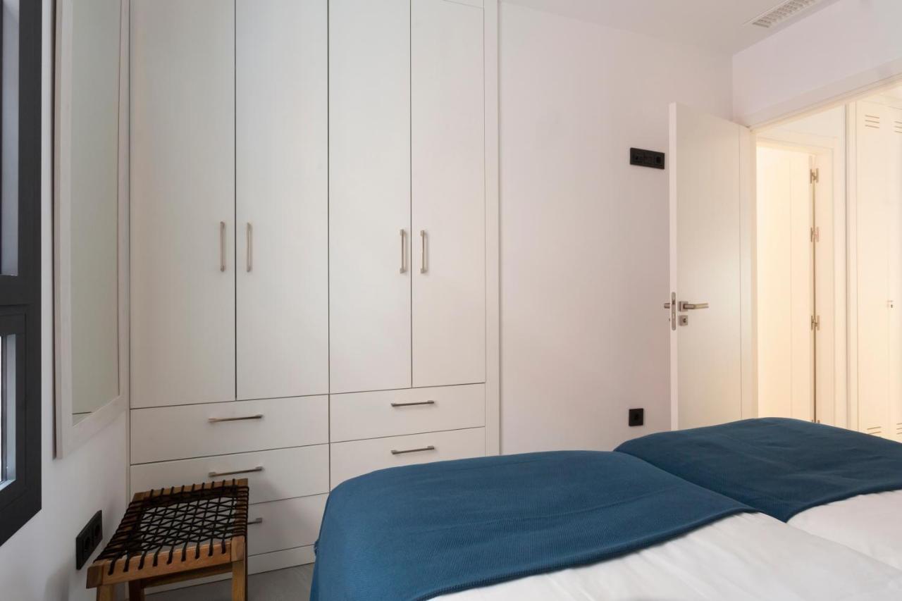 Apartamentos Bajeles Sevilla Urban Exterior foto